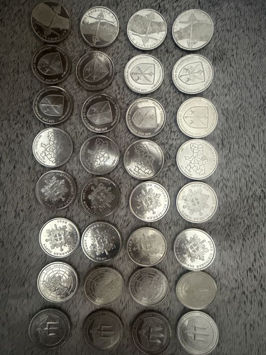Продам монети різні