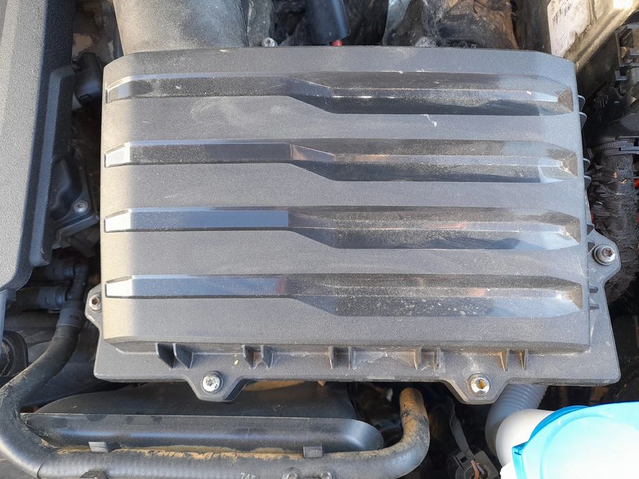 Caixa filtro ar AUDI Q3 (F3B)