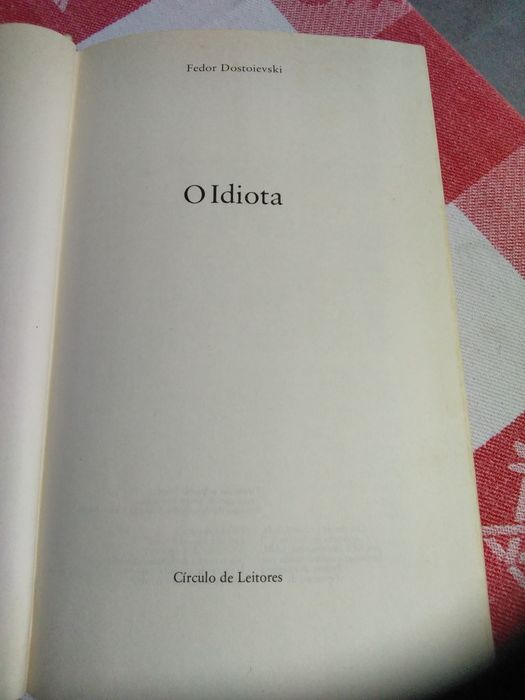 Livro  - O Idiota