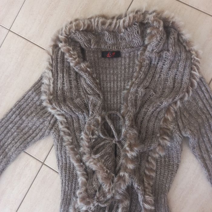 Moherowy  damski  długi  sweter-s-36-35% acryl.35% moher.30% woll