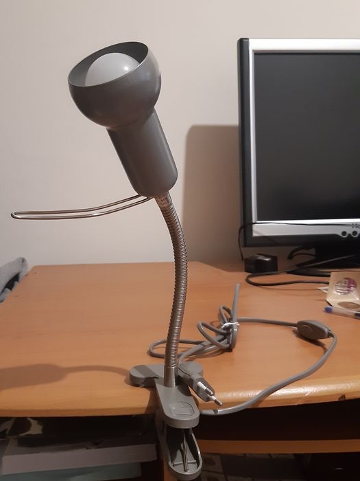 Candeeiro de secretaria