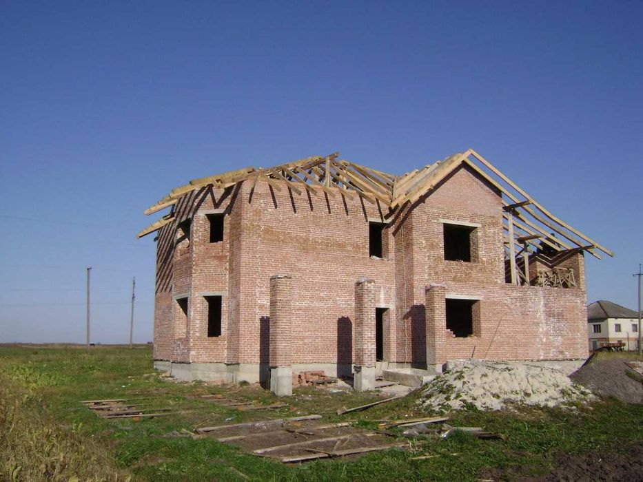 Будівництво будинків