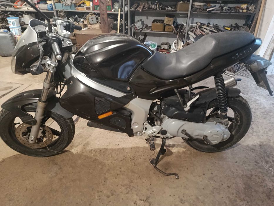Продам скутер Gilera DNA 50