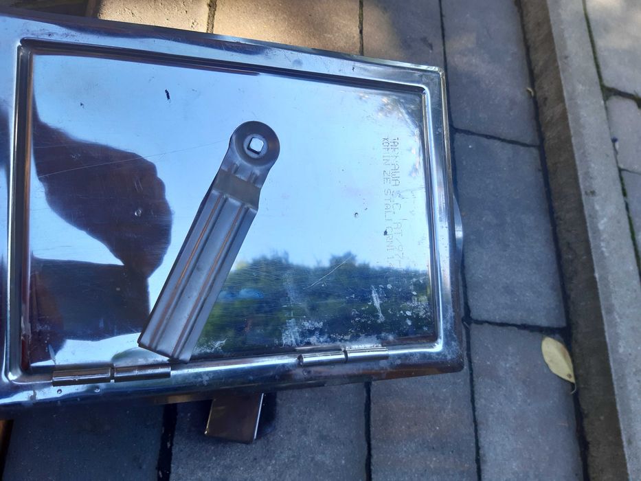 Wyczystka z drzwiczkami kwasoodporna Tarnawa ,13 cm