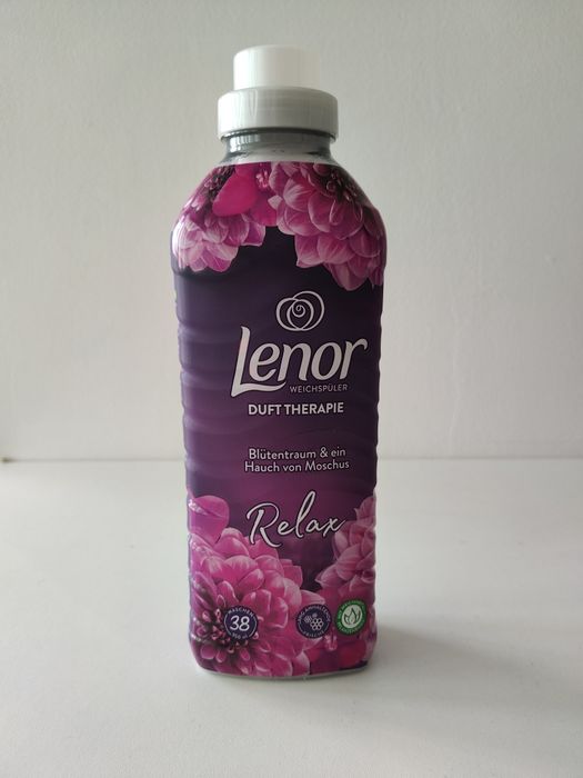 Niemiecki płyn do płukania Lenor relax, 38 płukań 950 ml