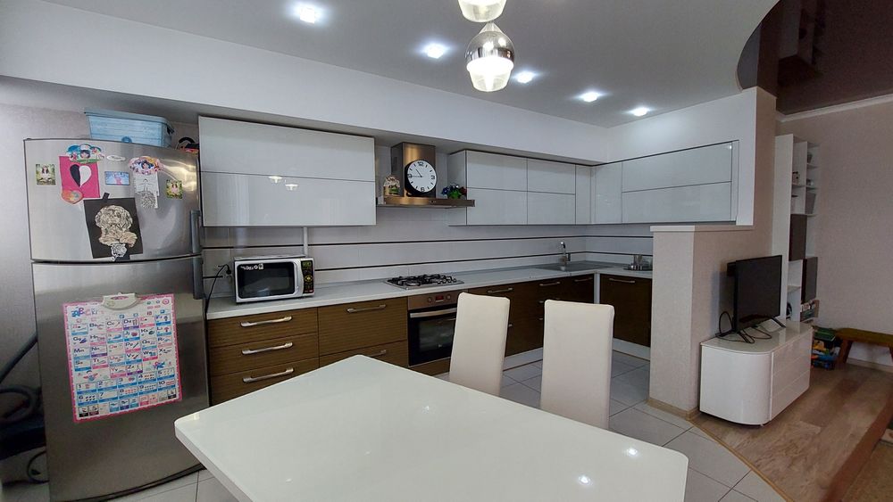 *3х.кімнатна квартира СТУДИЯ-105 кв.м, в ЖК Олексанлрівський посад