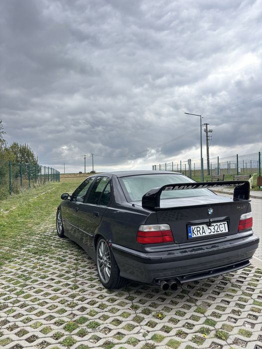 BMW E36 320i 1992r