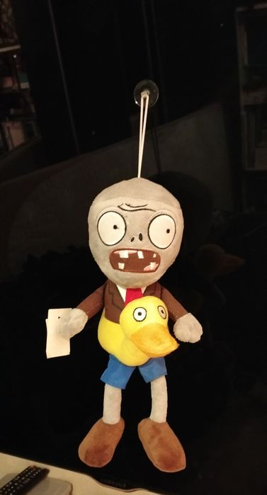 Maskotka Kolekcjonerska-PLANTS VS ZOMBIES-30 CM. Wydaje dźwięki!