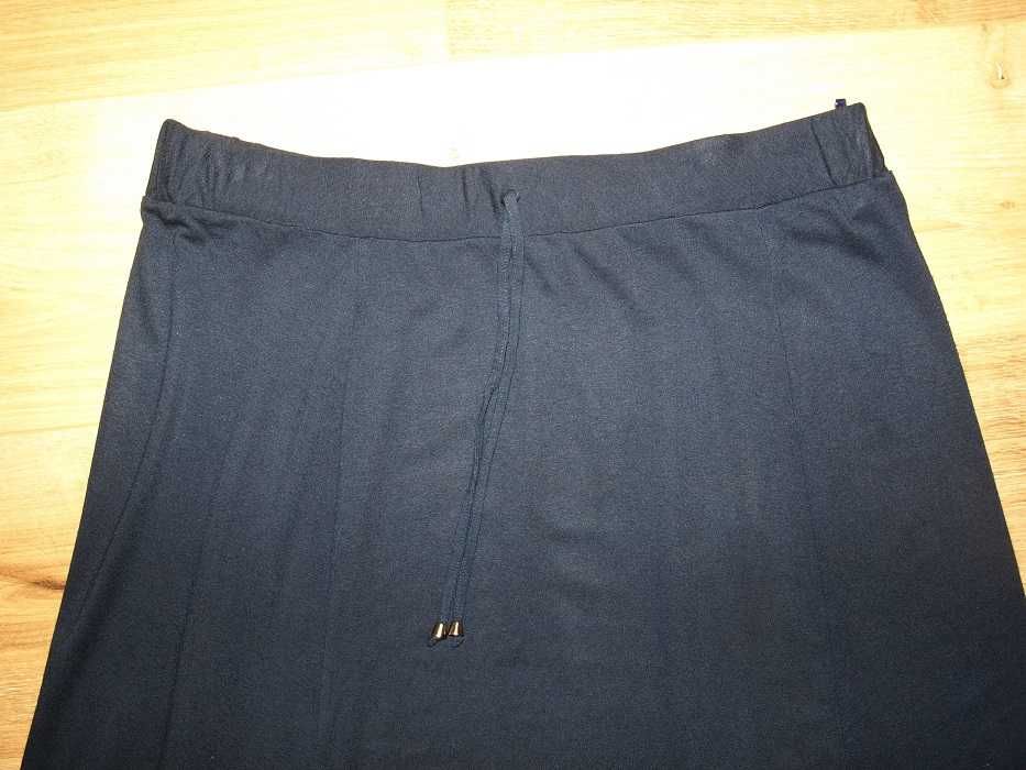 Granatowa rozm. 42/44