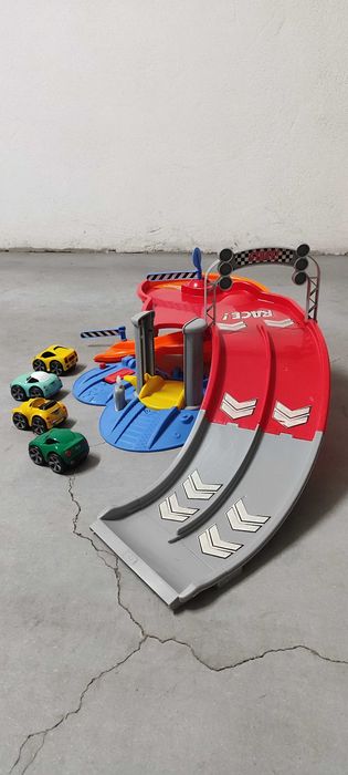 Garagem Chico para criança