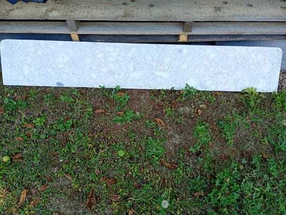 Parapet (Aglomarmur; 188x30x3cm)