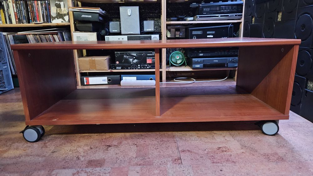 Móvel de TV como novo