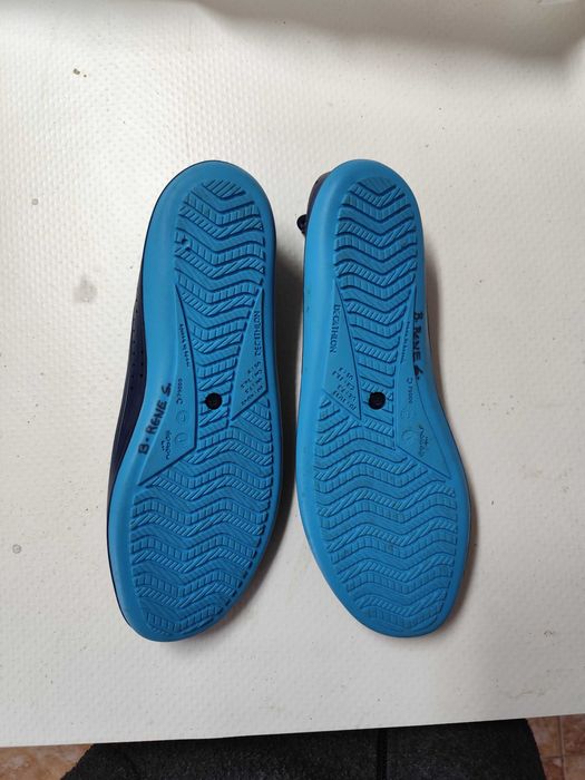 sapatos de água (borracha) 41/42 da Decathlon, como novos