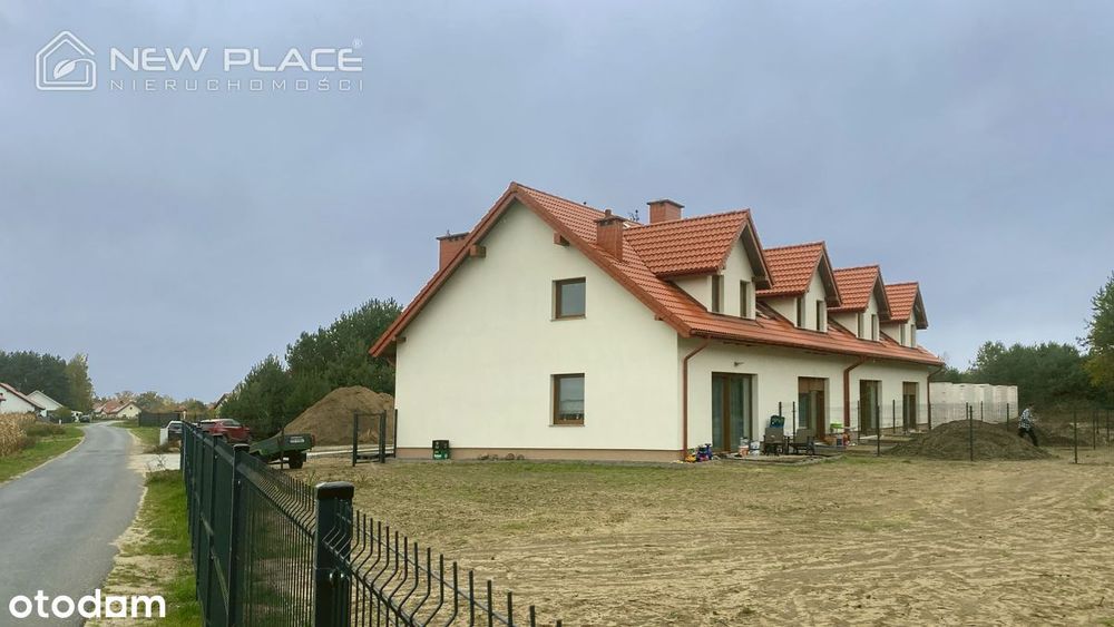 Przy lesie, Chwałowice, Jelcz-Laskowice - Więcej
