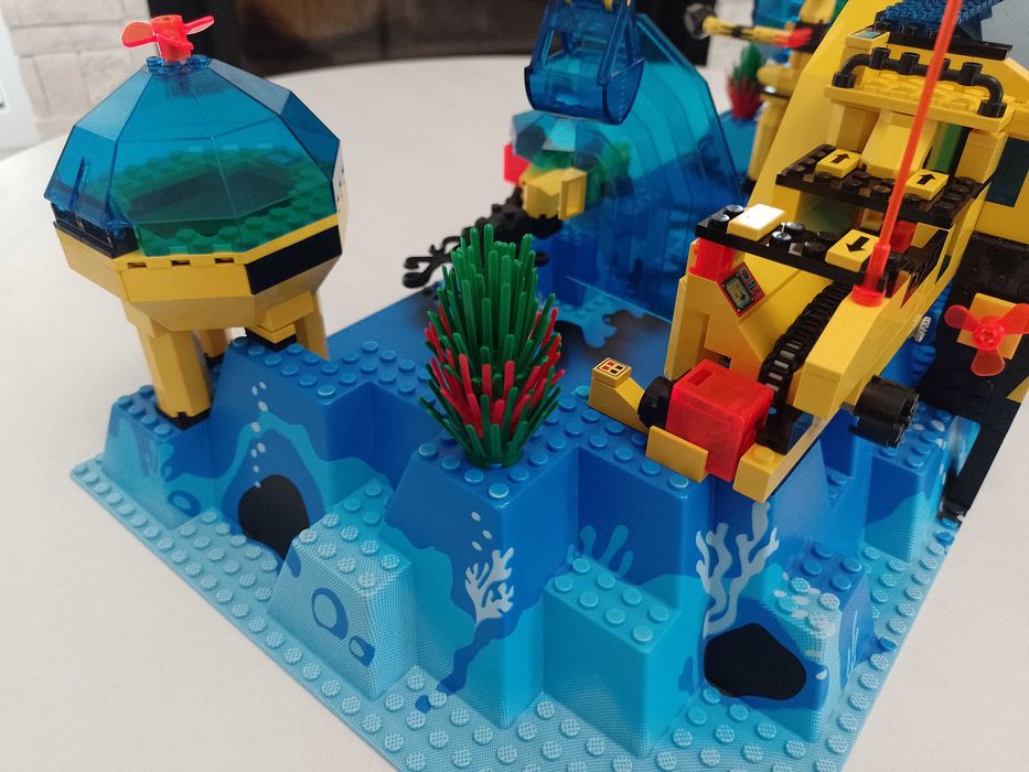 Lego 6195 Neptune Discovery Lab 1995r