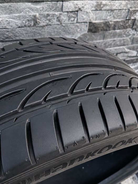Pneus 255/35 R18 Hankook Ventus V12