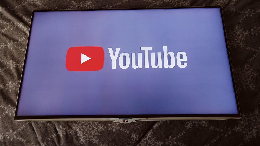 LG smart tv 40cali 4K  z Wi-Fi, YouTube