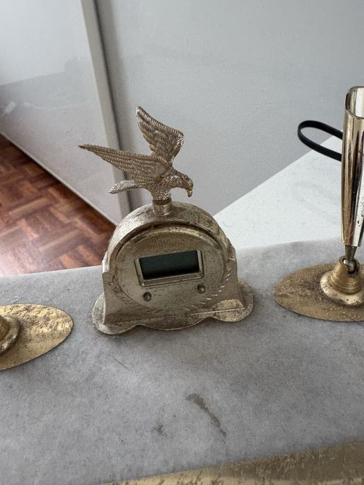 Conjunto de Mesa Antigo – Mármore e Dourado (Século XX)