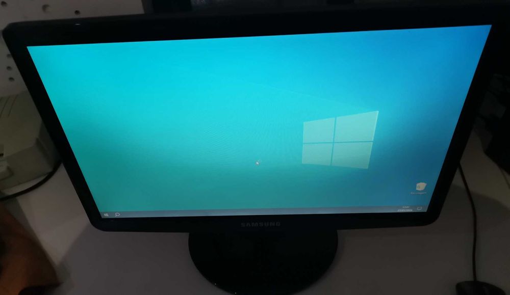 Monitor Samsung Syncmaster SA10