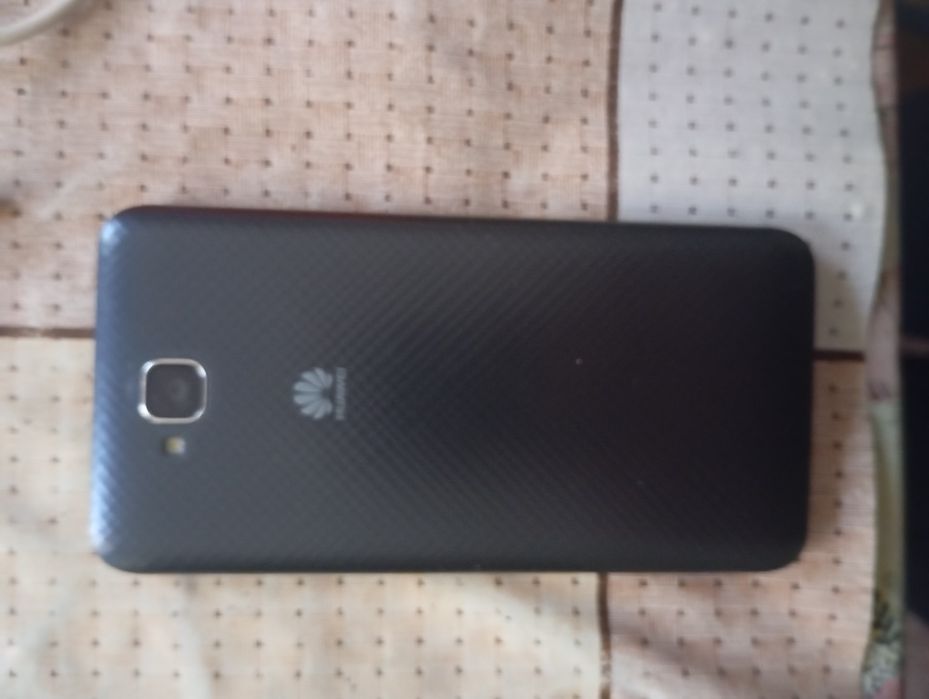 Продам Huawei y6 pro