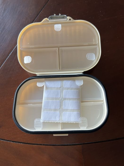 Caixinha para viagem para levar medicaçao ou bijuteria
