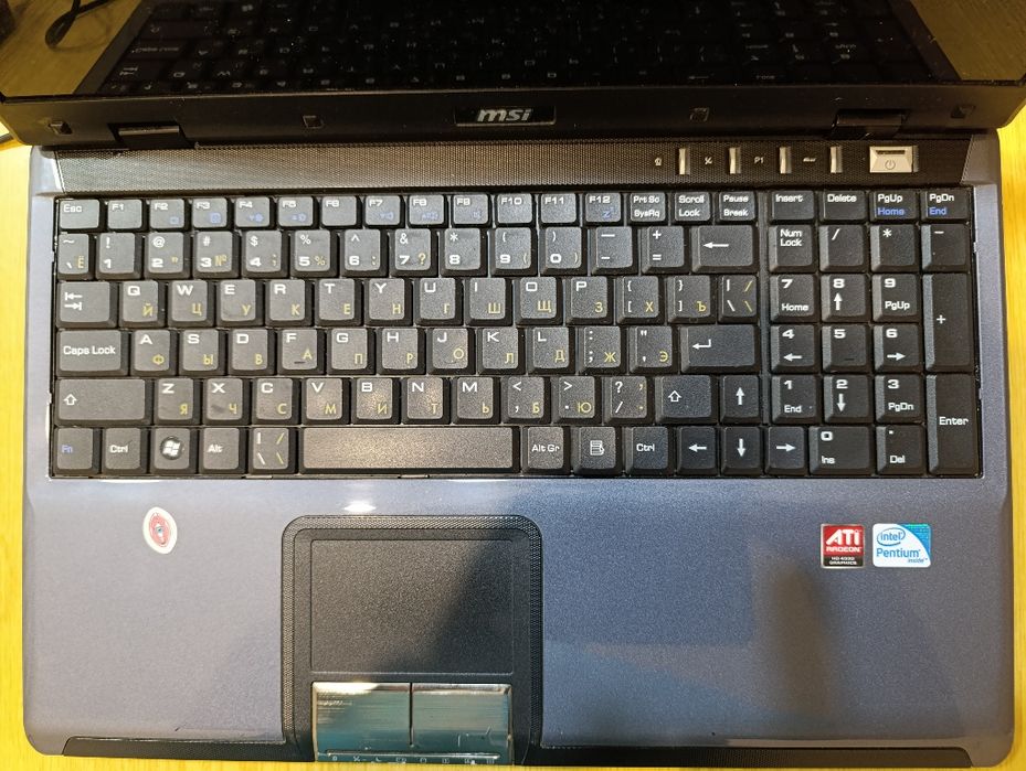 Ноутбук MSI CX600