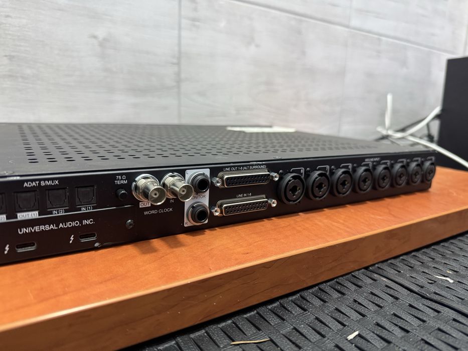Uszkodzony interfejs Universal Audio Apollo x8p okazja najtaniej uad