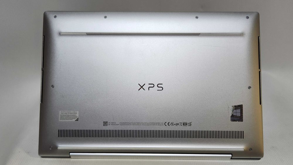 Dell XPS 13 9310 i5 -1135G7 16GB 256GB  Iris Xe 13.4" FHD+