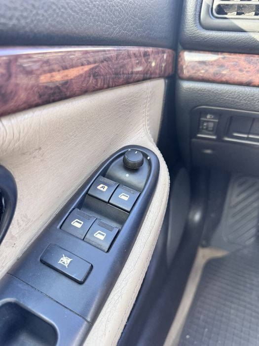 Peugeot 406 — fotografia 10