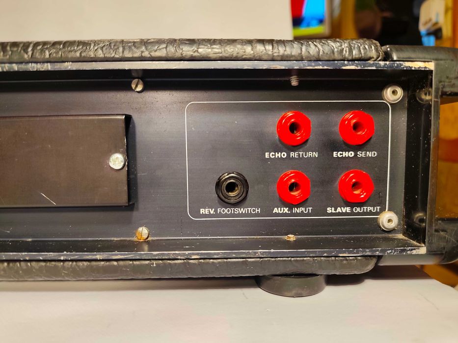 Wzmacniacz gitarowo-mikrofonowy ,,H&H Electronic MA100,, 100 WATT