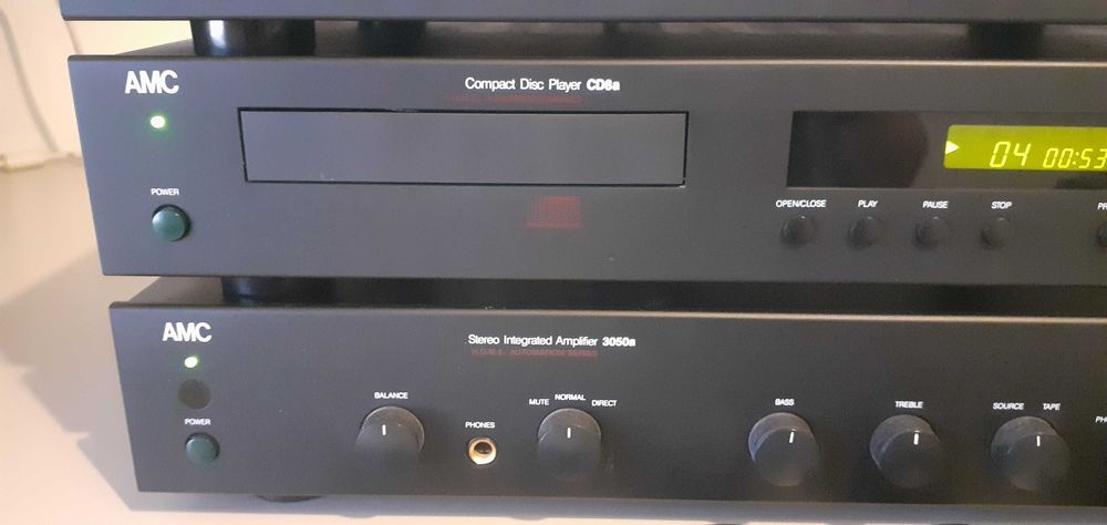Sistema Hi-Fi AMC 3050A + CD8A + T7 + KEF Koda 7