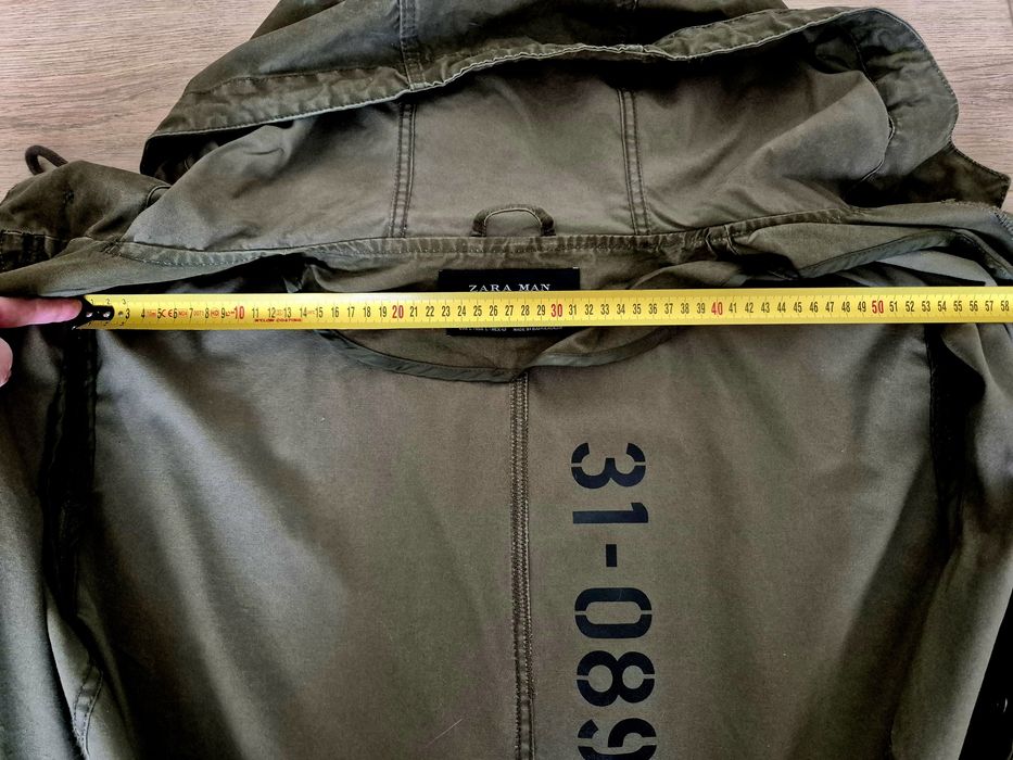 Чоловіче пальто Zara, розмір 42, L колір хакі