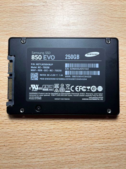 SSD Samsung 850 EVO 250GB SATA – Bom estado – Testado