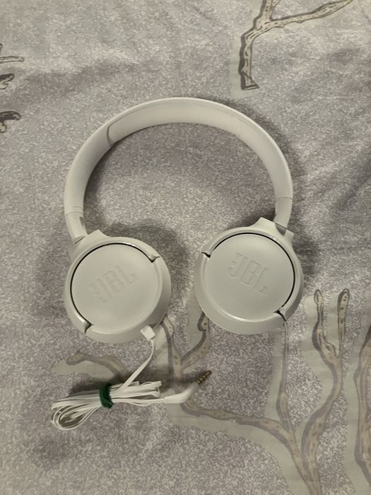 Słuchawki JBL TUNE 500
