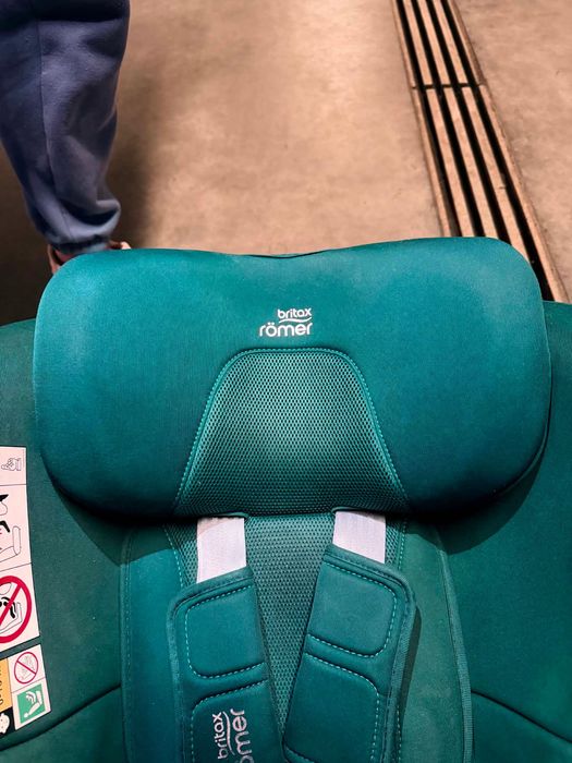 Fotelik britax romer z bazą obrotową