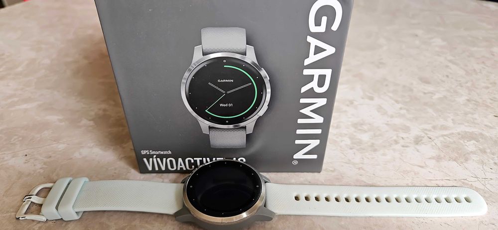 Zegarek Garmin vivoactive 4S