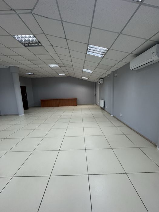 Топова локація. Пристижне приміщення від 75 кв.М. Центр міста