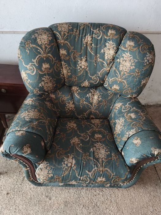 Sofá singular usado