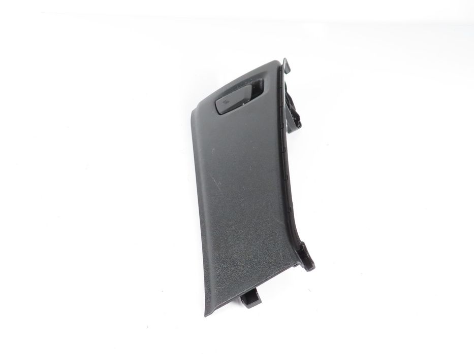 Cobertura Pilar D Bmw X3 Ref: 51477446108 / 51477424731