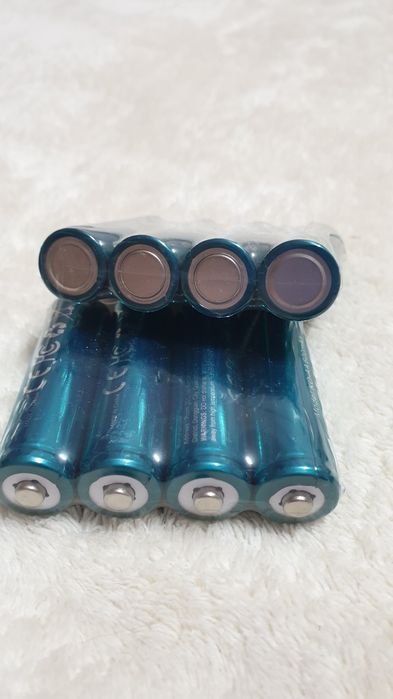 Акумулятори Koshare AA 600mAh, AAA 300mAh.