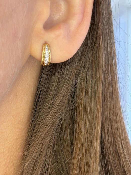 Золотые серьги 750 пробы