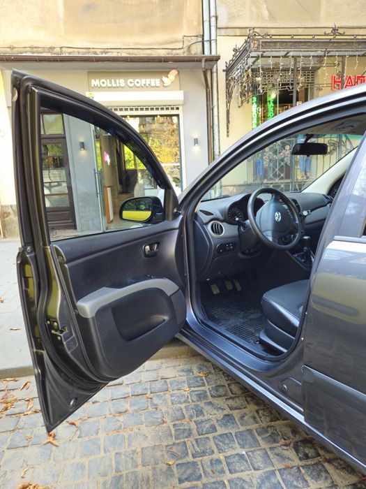 HYUNDAI i10 2012рік 1покол. FL від власника Львів 5200 $