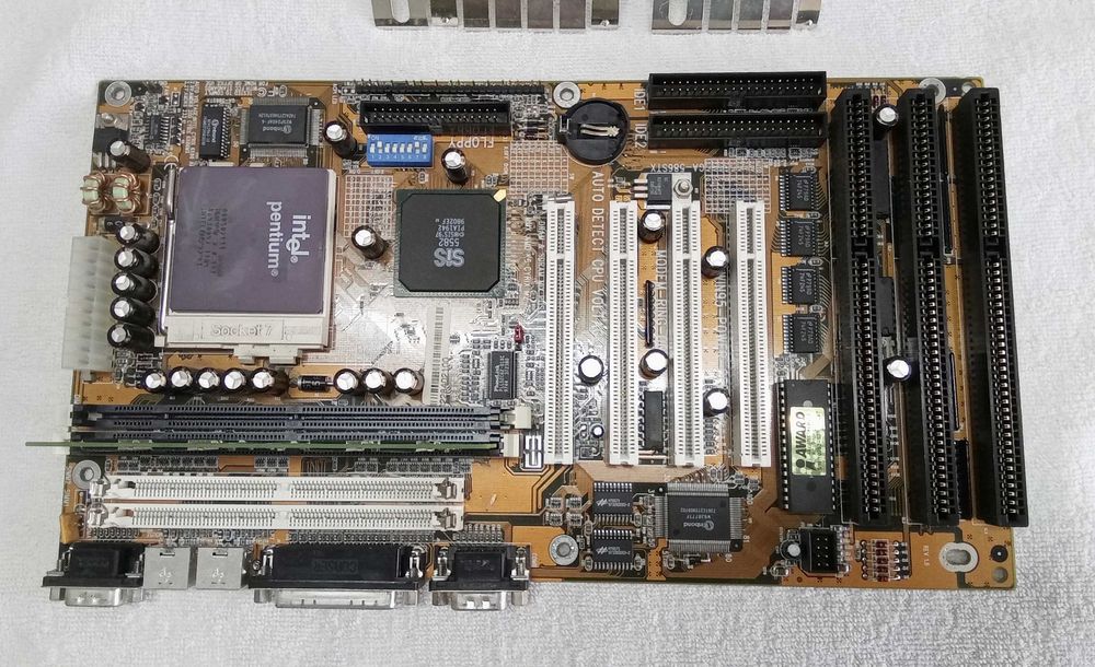 [PC Vintage] Motherboard Gigabyte GA-586STX - Socket 7 ATX