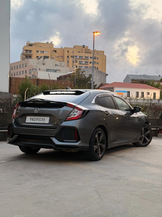Oportunidade  Honda civic FK6 1.0 Vtec Turbo 129cv