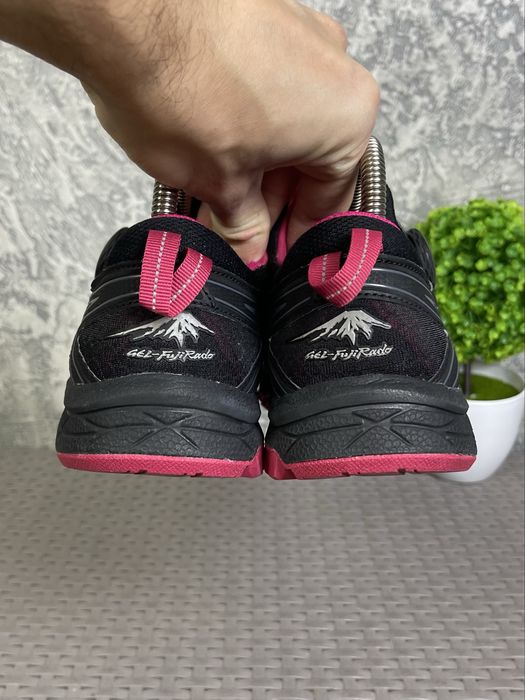 ASICS Gel-Fujirado кроссовки 39 размер женские трекинговые черные