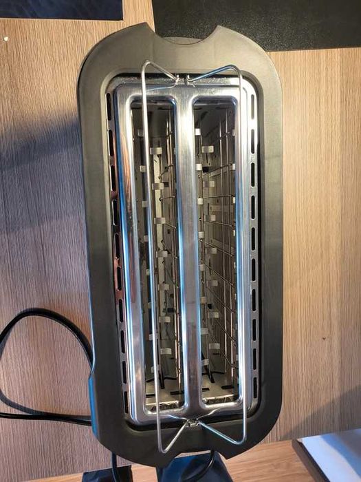 Toster Severin AT2590