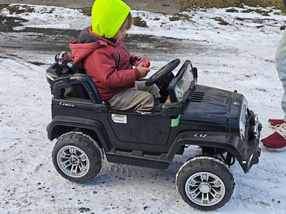 Samochód auto na akumulator z pilotem