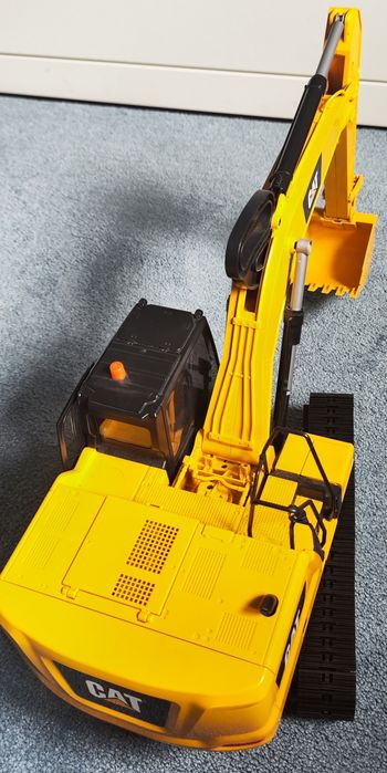 Escavadora CAT Giratória