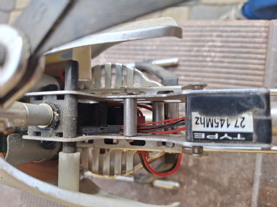 RC helikopter model