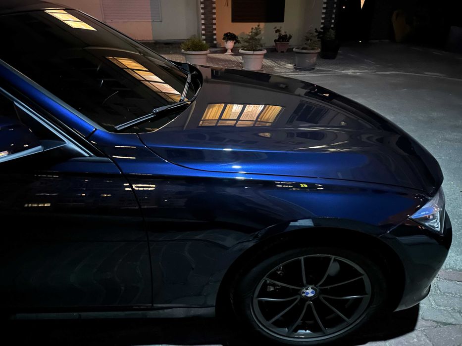 BMW 3 F30 328D 2 литра дизель задний привод